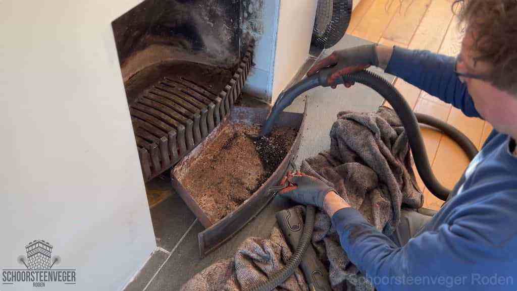 Prijs schoorsteenvegen Roden schouw reinigen Prijs schoorsteenvegen Roden schouw reinigen